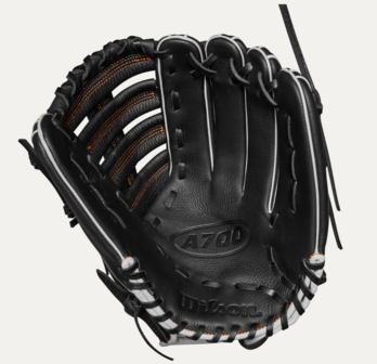 Wilson A700 2024 12,25" RHT