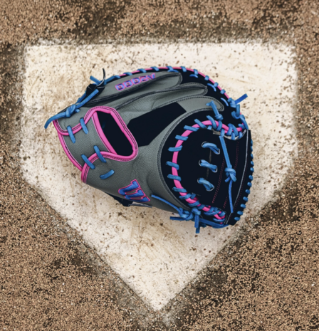 Wilson A2000 SPRING 2025 Catcher's Glove M23 33,5" RHT