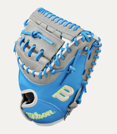 Wilson A2000 FALL 2025 CM23 34'' Catchers glove RHT
